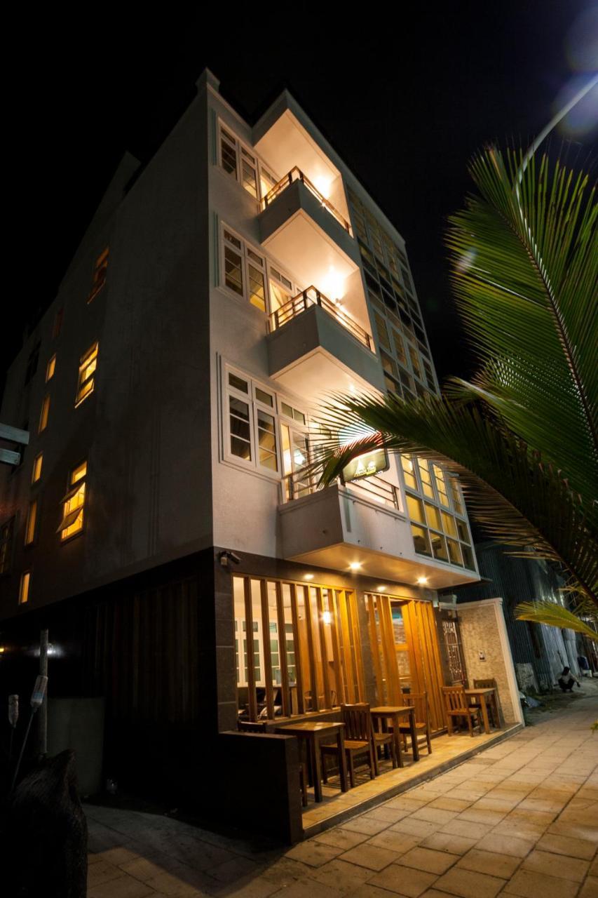 City Grand By Rivers Hotel Hulhumale Exterior photo